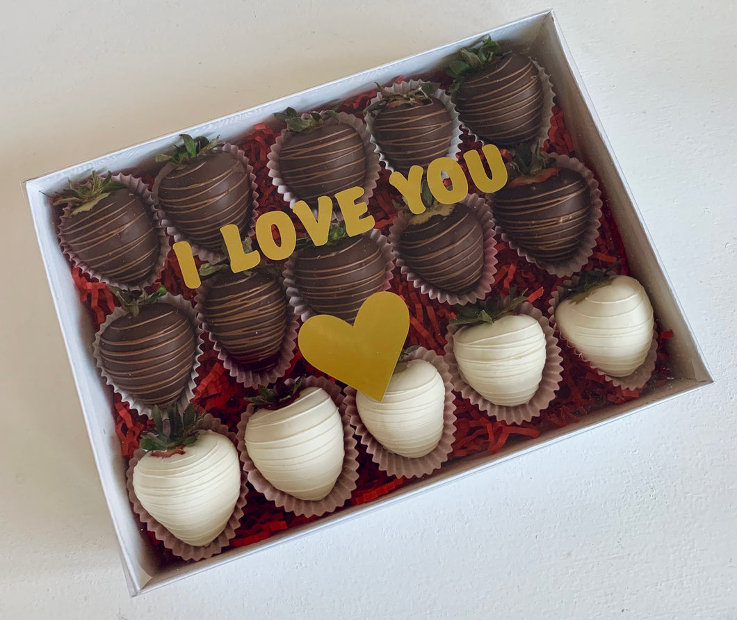 Large box of 15 mixed covered strawberries