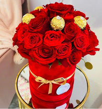 Load image into Gallery viewer, Red Medium velvet box with roses &amp; ferrero rocher
