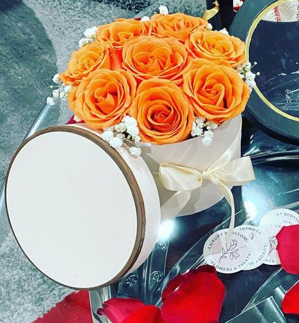 Mini orange arrangement